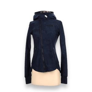 Lululemon Keep It Up Jacket Laceoflage Embossed Inkwell size 4